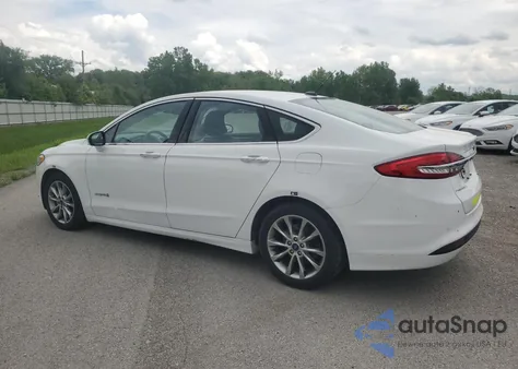 2017 Ford Fusion Se Hybrid z USA, uszkodzony, nr VIN 3FA6P0LU8HR408901